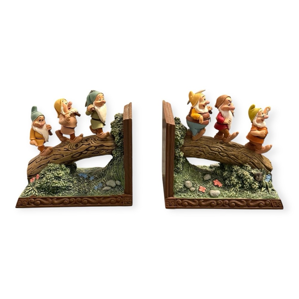 Bradford Exchange Snow White Heirloom Bookends End Pieces - Picture 1 of 11